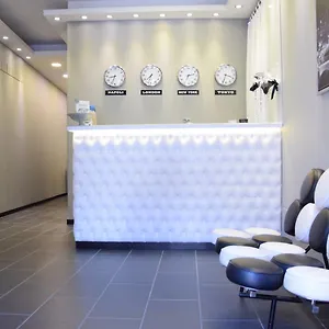 Fly Boutique *** Naples